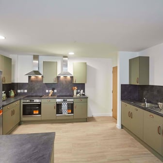 Ensuite - Bronze - Image 3