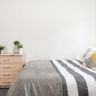 Two bed apartment bronze - Image 2