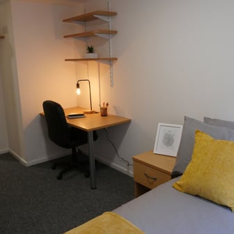 Ensuite - Silver - Image 3