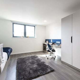 Ensuite Gold - Image 2