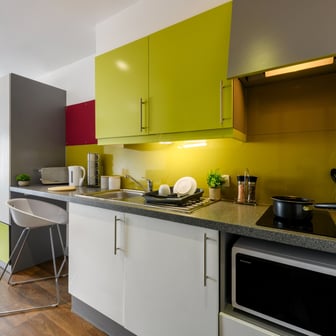 Studio bronze - Image 2