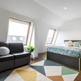 Studio silver - Image 1