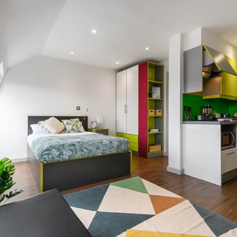 Studio silver - Image 3