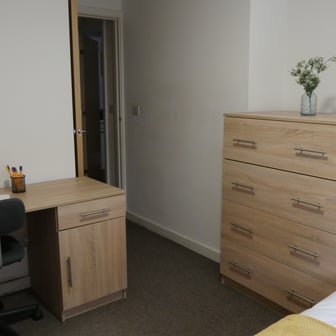 Two bed apartment bronze - Image 3