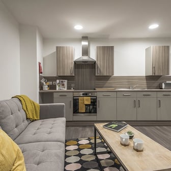 Ensuite Gold - Image 3