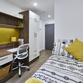 Ensuite Gold - Image 1