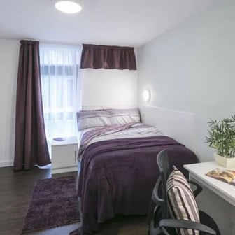 Extra large Twodio en-suite - Image 2