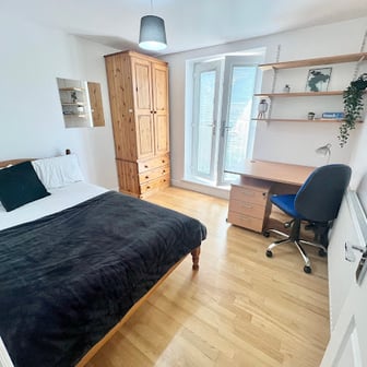 Flat 2 - 2 bedrooms  - Image 4