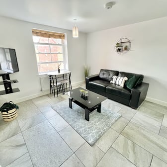 Flat 5 - 2 bedrooms - Image 4