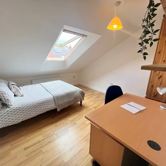Flat 6 - 4 bedrooms - Image 8