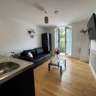 Flat 2- 1 Bedroom - Image 2