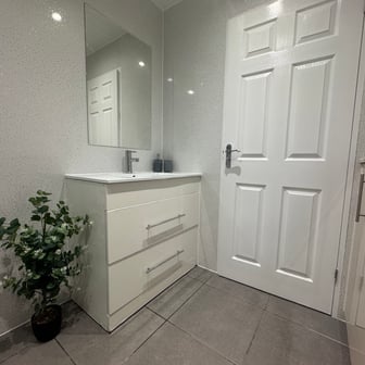 1 Bedroom Studio - Image 6