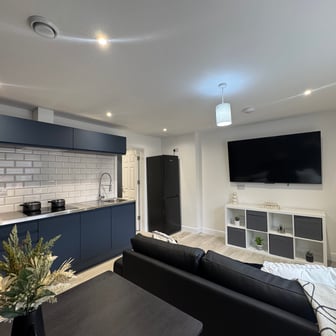 Flat 1 - 2 bedrooms - Image 1