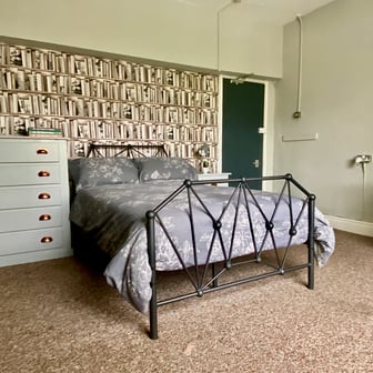 Double Ensuite Room- MB18 (Reserved for 2nd Year or more Students) - Image 2