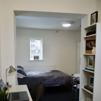 Studio Flat- MB37 (Reserved for 2nd Year or more Students) - Image 2