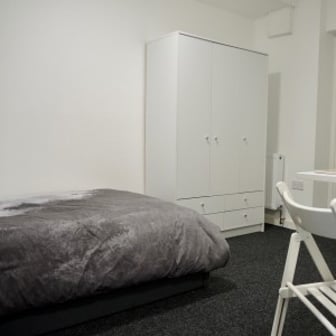 Studio Flat- MB4A (Reserved for 2nd Year or more Students) - Image 4