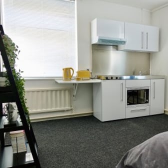 Compact Studio Room - Image 2