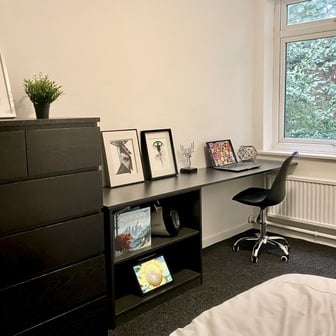 Standard Ensuite Type L - Image 1