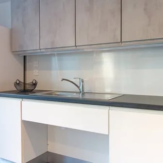 The Park Hill Room 2-Bed Apartment - Image 1