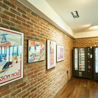 Deluxe Studio - Image 2