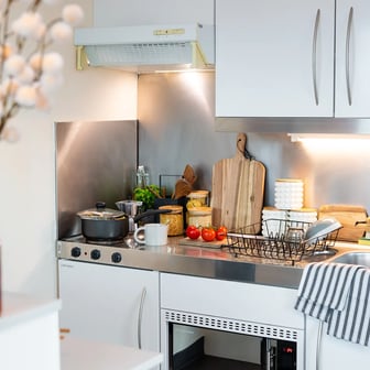 Deluxe Student Studio - Image 5