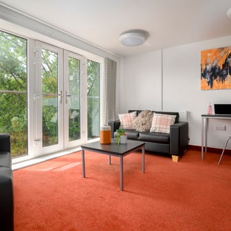 1 Bedroom Deluxe Student Apartment - Image 4