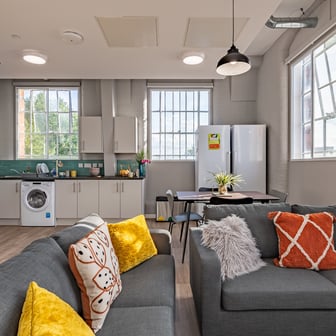 Economy Ensuite - Image 2