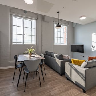 Economy Ensuite - Image 4