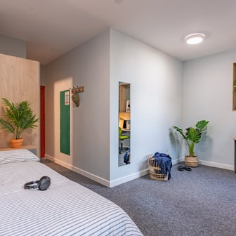 Economy Ensuite - Image 5