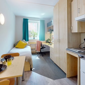 Ensuite Plus - Image 1