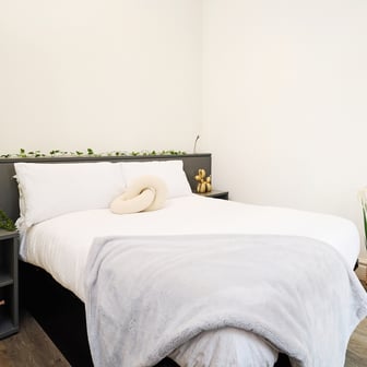 Two Bedroom - Image 6