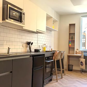 Classic Studio - Image 2