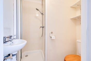 5 bed house, Shipman Avenue, Harbledown, Kent, CT28PE - Image 14