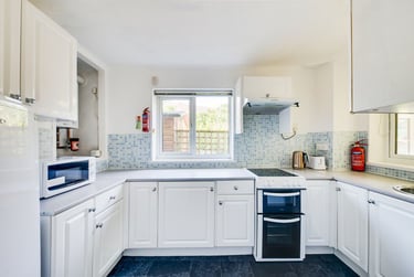 5 bed house, St Michaels Road, St Stephens, Canterbury, CT27HG - Image 3