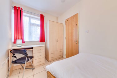 6 bed house, Kent Avenue, Christchurch, Kent, CT11RN - Image 11
