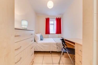 6 bed house, Kent Avenue, Christchurch, Kent, CT11RN - Image 7