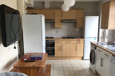 6 bed house, Kent Avenue, Christchurch, Kent, CT11RN - Image 6