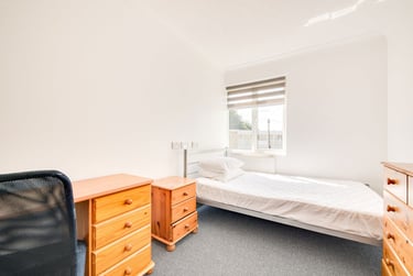 5 bed house, Warwick Road, Christchurch, Kent, CT11RQ - Image 8