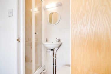 5 bed house, Warwick Road, Christchurch, Kent, CT11RQ - Image 14