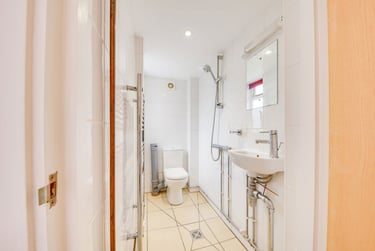 6 bed house, Downs Road, Hales Place, Kent, CT27TW - Image 8