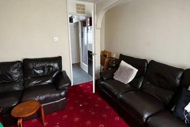 4 bed house, Downs Road, Hales Place, Kent, CT27TN - Image 4