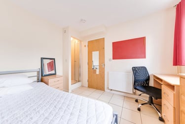 6 bed house, St Michaels Place, St Stephens, Kent, CT27HQ - Image 9