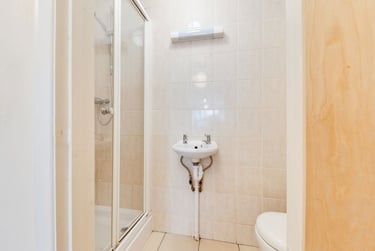 6 bed house, St Michaels Place, St Stephens, Kent, CT27HQ - Image 14