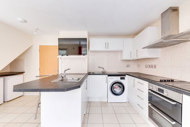 6 bed house, St Michaels Place, St Stephens, Kent, CT27HQ - Image 7