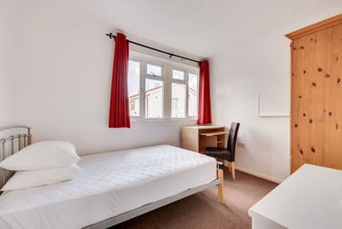 4 bed house, Old Park Avenue, Christchurch, Kent, CT11DN - Image 9