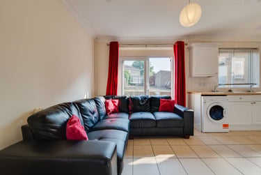 5 bed house, Warwick Road - Professional, Christchurch, Kent, CT11RQ - Image 7