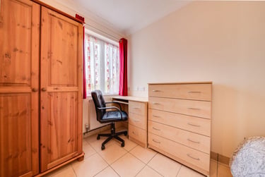 5 bed house, Warwick Road - Professional, Christchurch, Kent, CT11RQ - Image 11