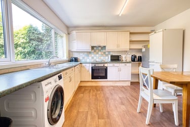 1 bed house, Somner Close, St Stephens, Kent, CT28LJ - Image 8