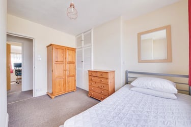 4 bed house, Old Park Avenue - Family, Christchurch, Kent, CT11DN - Image 11