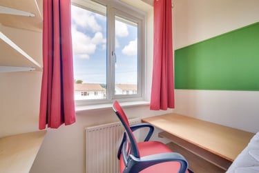 4 bed house, Old Park Avenue - Family, Christchurch, Kent, CT11DN - Image 14